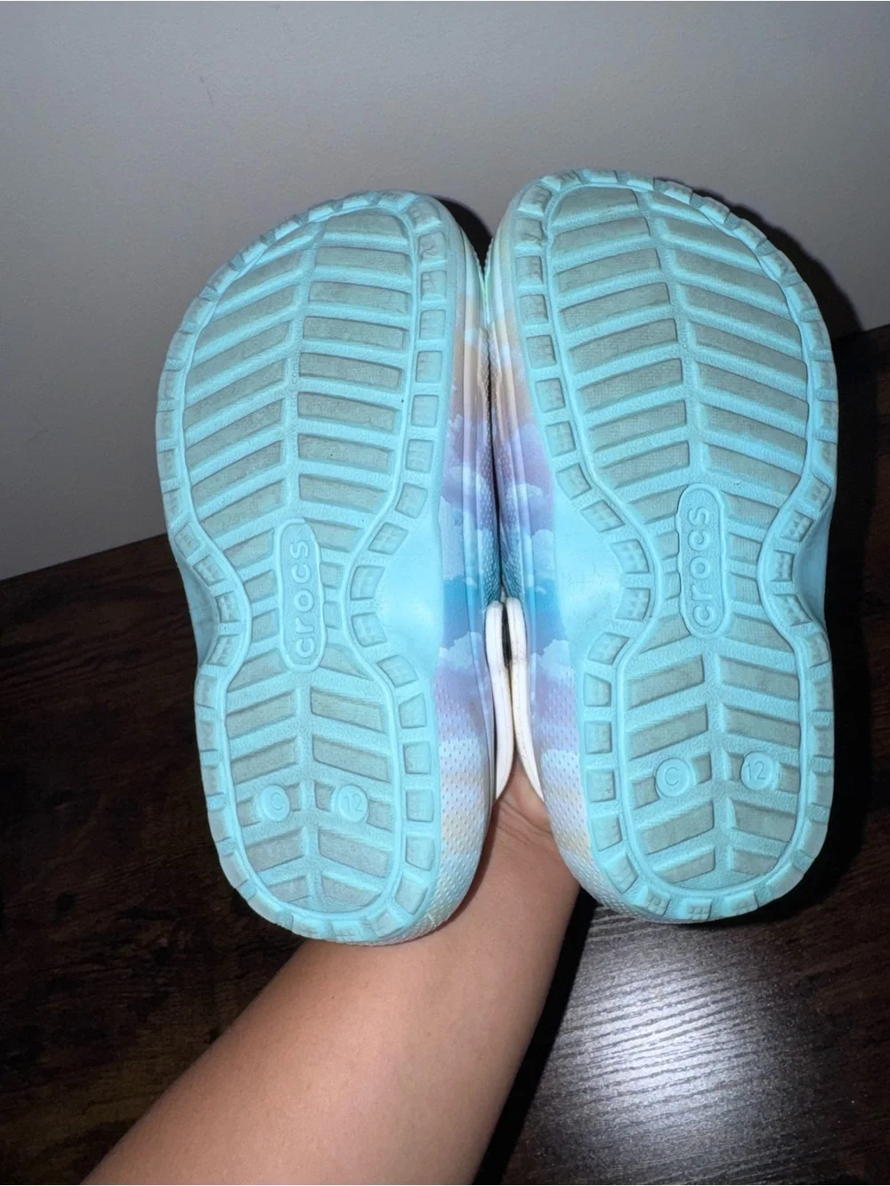 CROCS Kids Pastel Tie-Dye Fleece-Lined Clogs in Pink and Blue